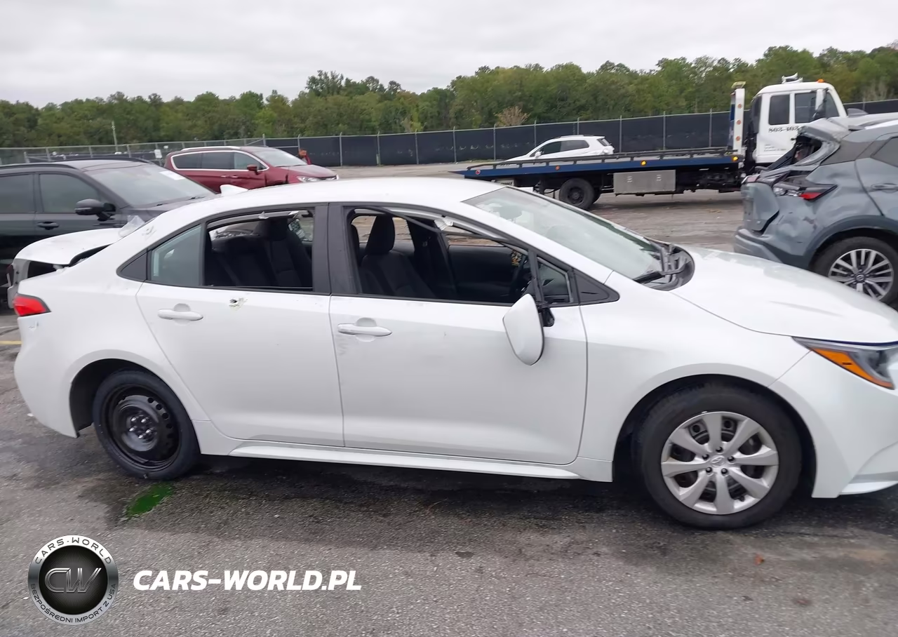 2026 Toyota Corolla Le VIN:5YFB4MDE7TP434646 - 14
