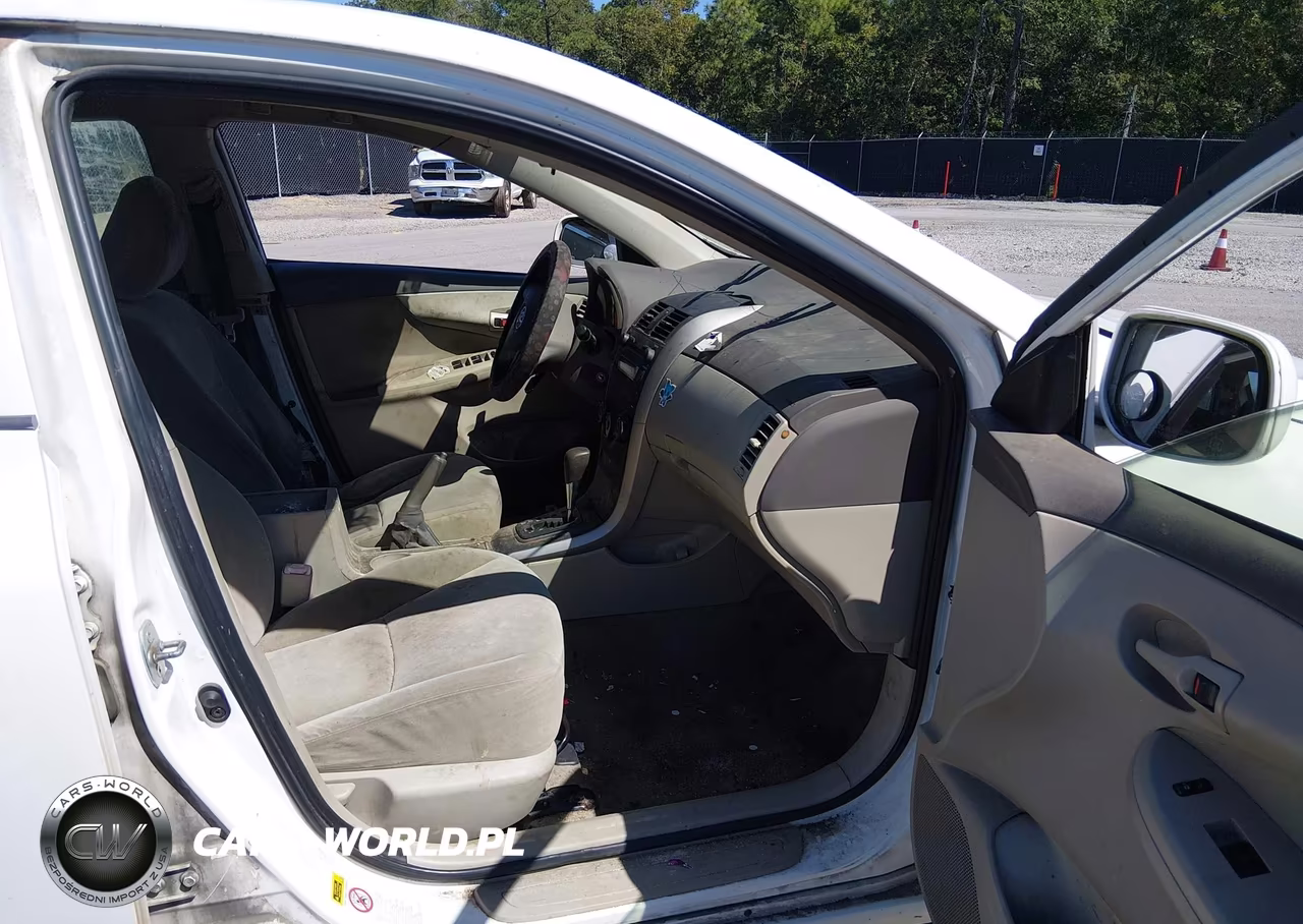 2009 Toyota Corolla Le VIN:JTDBL40E099032555 - 5
