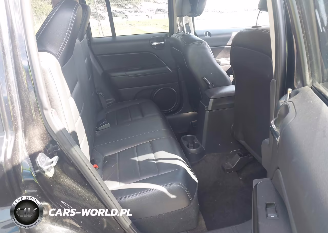 2016 Jeep Patriot High Altitude Edition VIN:1C4NJRFB8GD544782 - 8