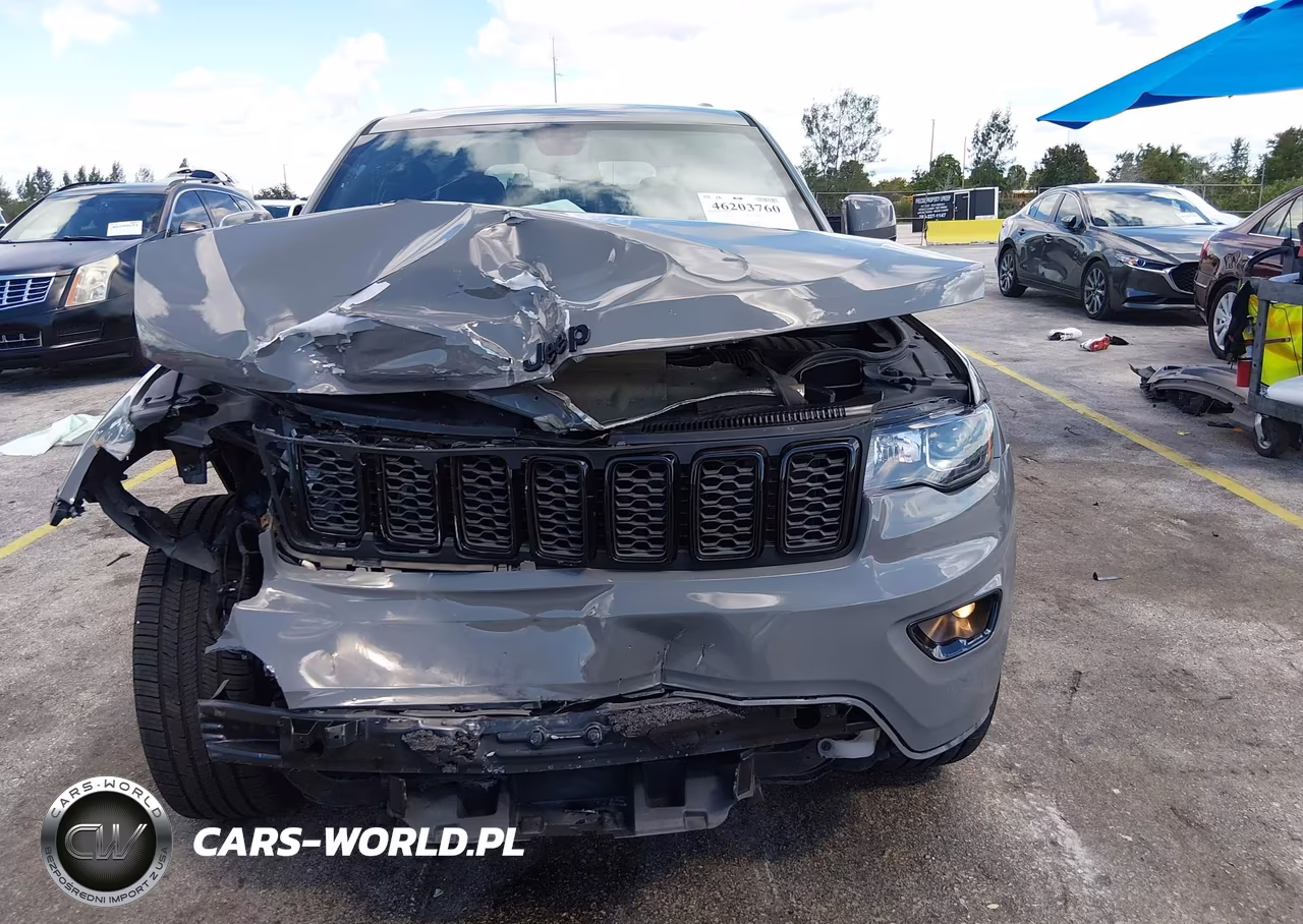 2021 Jeep Grand Cherokee Laredo X 4X4 VIN:1C4RJFAG7MC704462 - 13