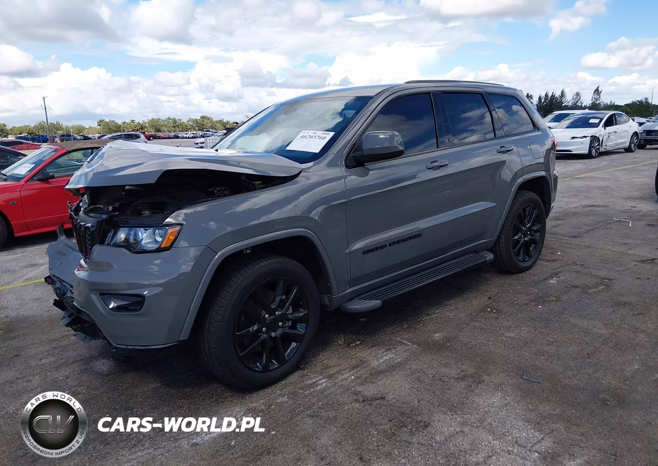 2021 Jeep Grand Cherokee Laredo X 4X4 VIN:1C4RJFAG7MC704462 - 2
