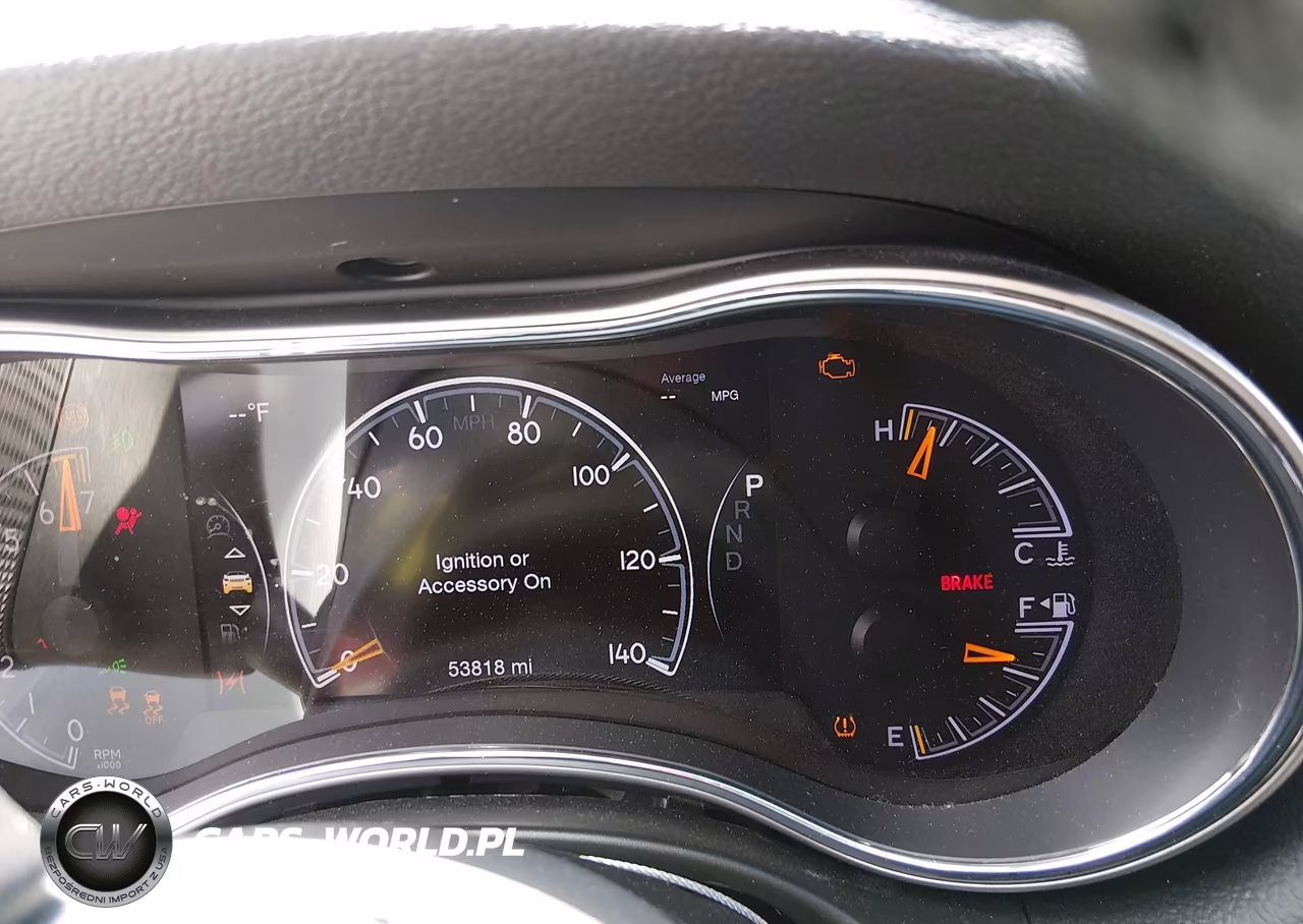 2021 Jeep Grand Cherokee Laredo X 4X4 VIN:1C4RJFAG7MC704462 - 7