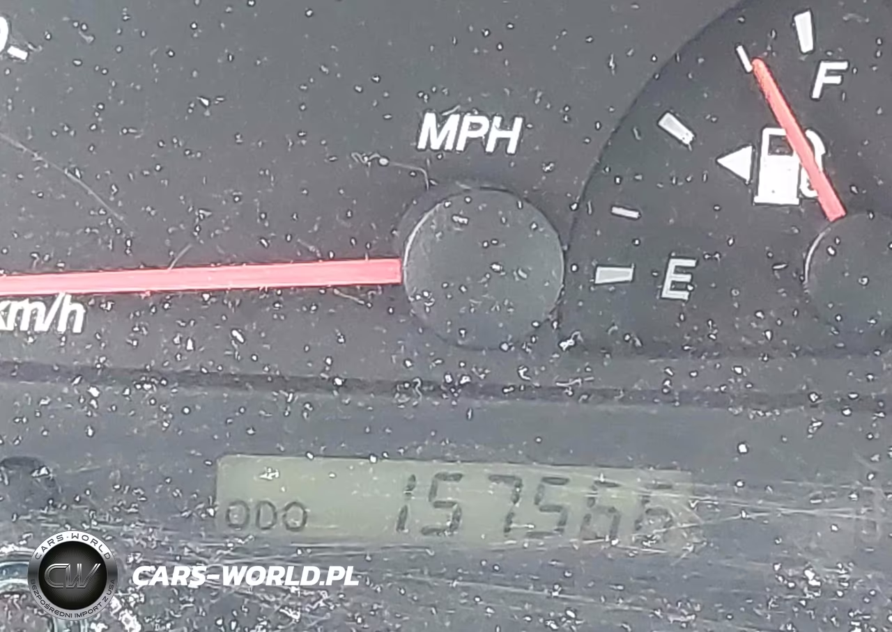 2003 Toyota Camry Le VIN:4T1BE32KX3U655107 - 16