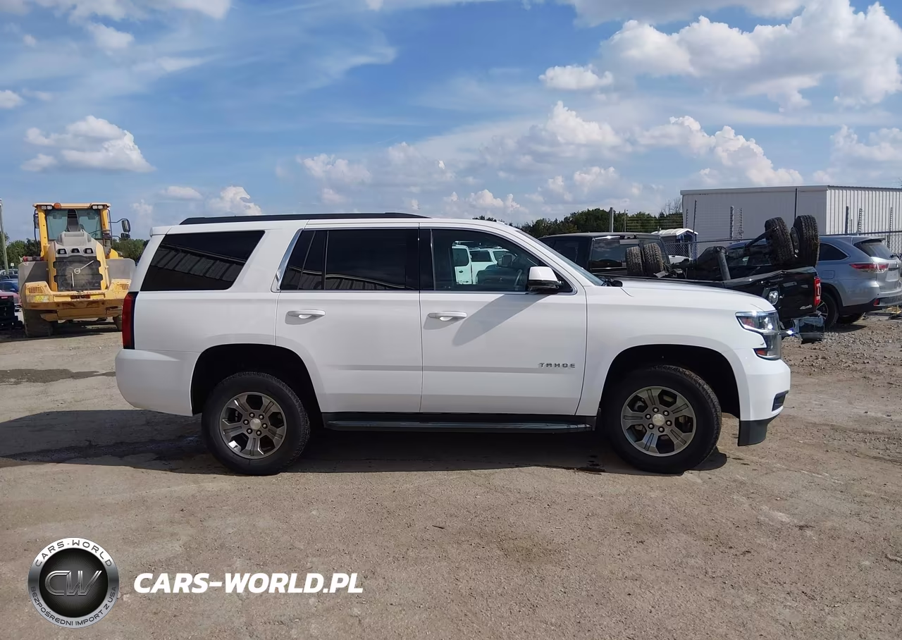2018 Chevrolet Tahoe Ls VIN:1GNSCAKC8JR350722 - 14