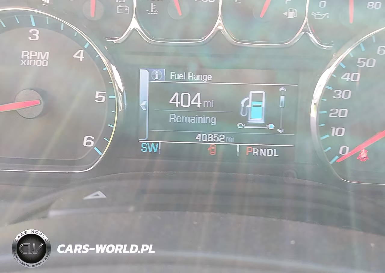 2018 Chevrolet Tahoe Ls VIN:1GNSCAKC8JR350722 - 16