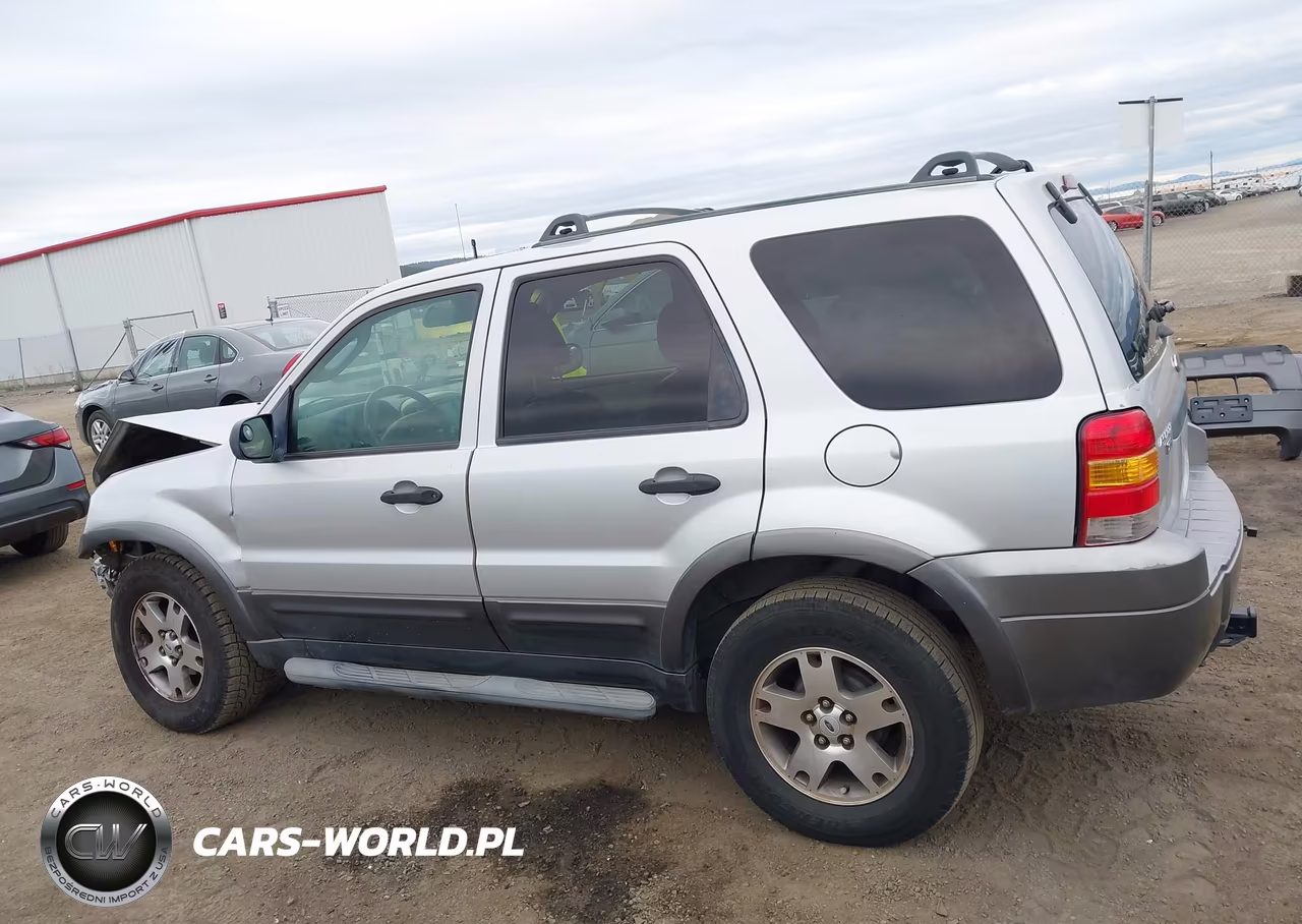 2005 Ford Escape Xlt VIN:1FMYU03155KE40802 - 15