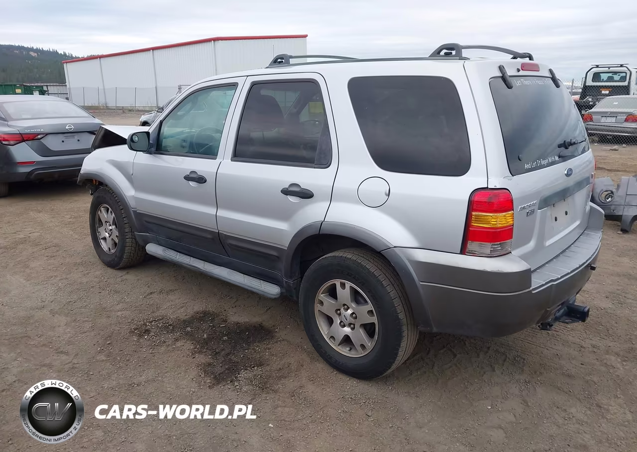 2005 Ford Escape Xlt VIN:1FMYU03155KE40802 - 3
