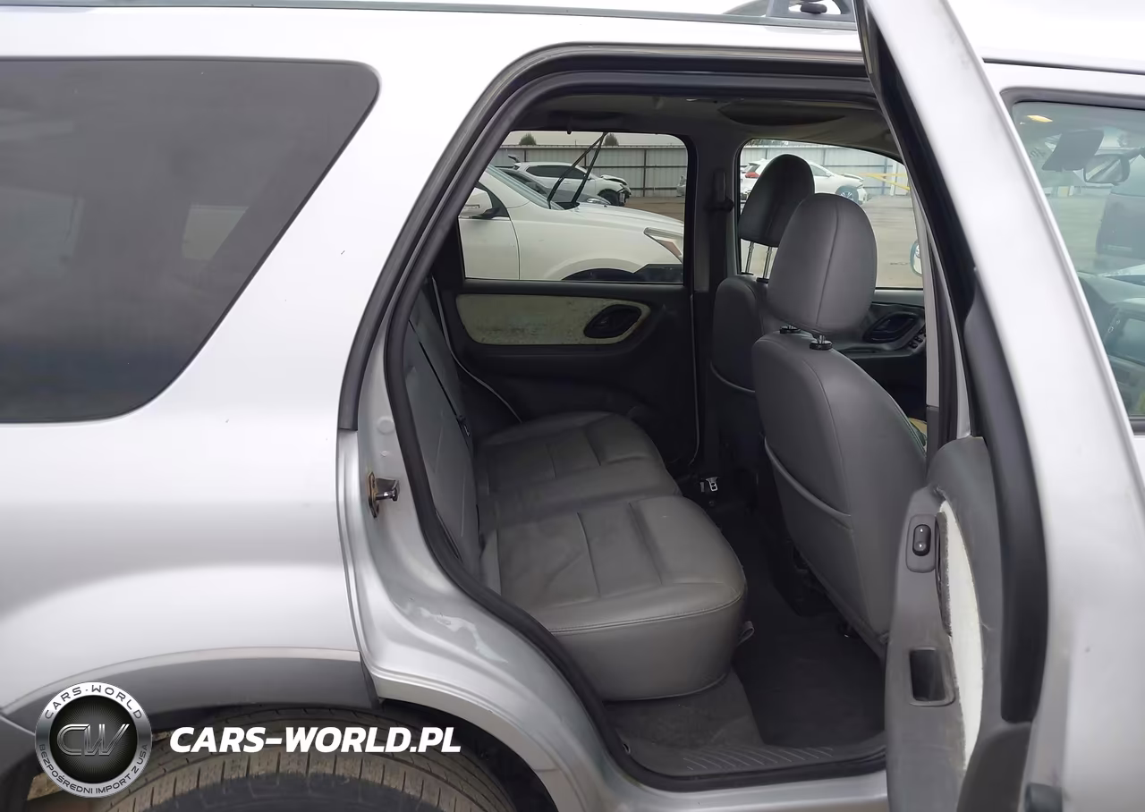 2005 Ford Escape Xlt VIN:1FMYU03155KE40802 - 8