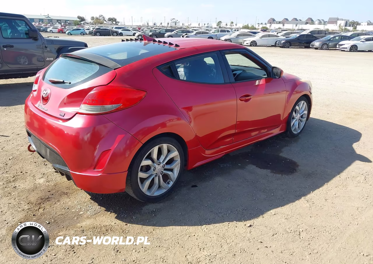 2013 Hyundai Veloster Re:mix VIN:KMHTC6AD0DU142044 - 4
