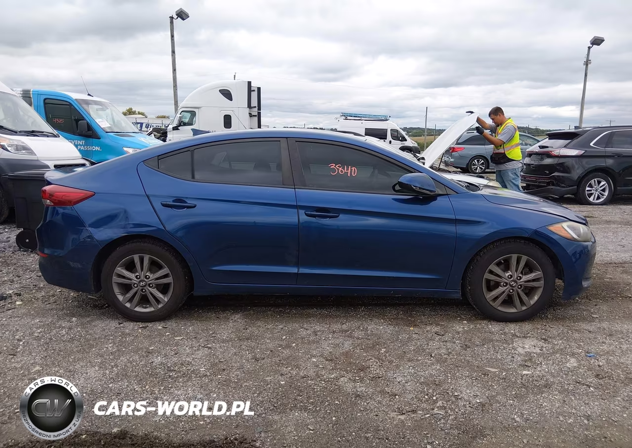 2017 Hyundai Elantra Se VIN:5NPD84LFXHH023124 - 13