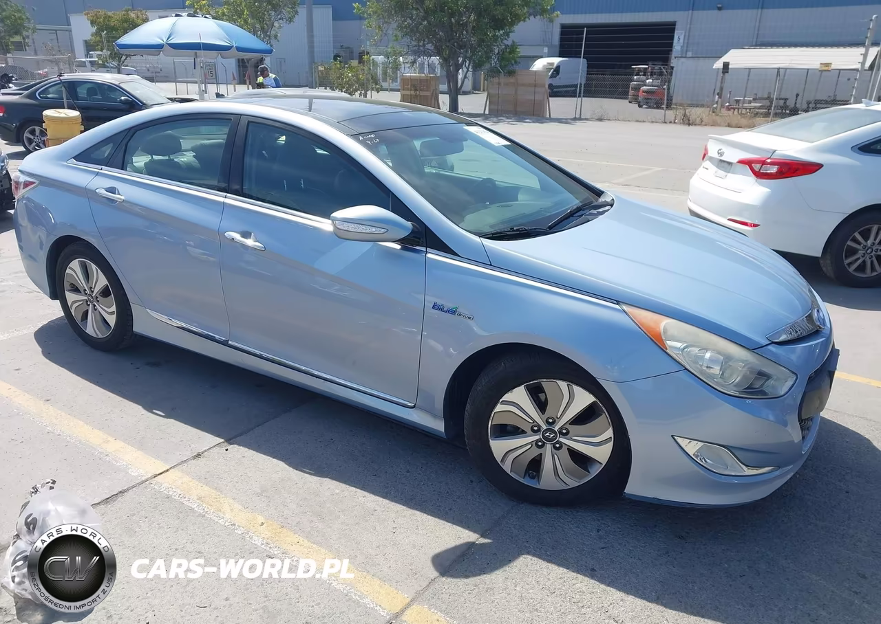 2013 Hyundai Sonata Hybrid Limited – zdjęcie 1 z 17