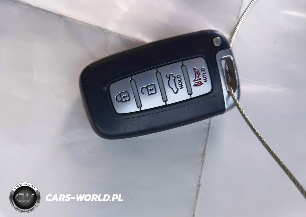 2013 Hyundai Sonata Hybrid Limited VIN:KMHEC4A43DA075180 - 11