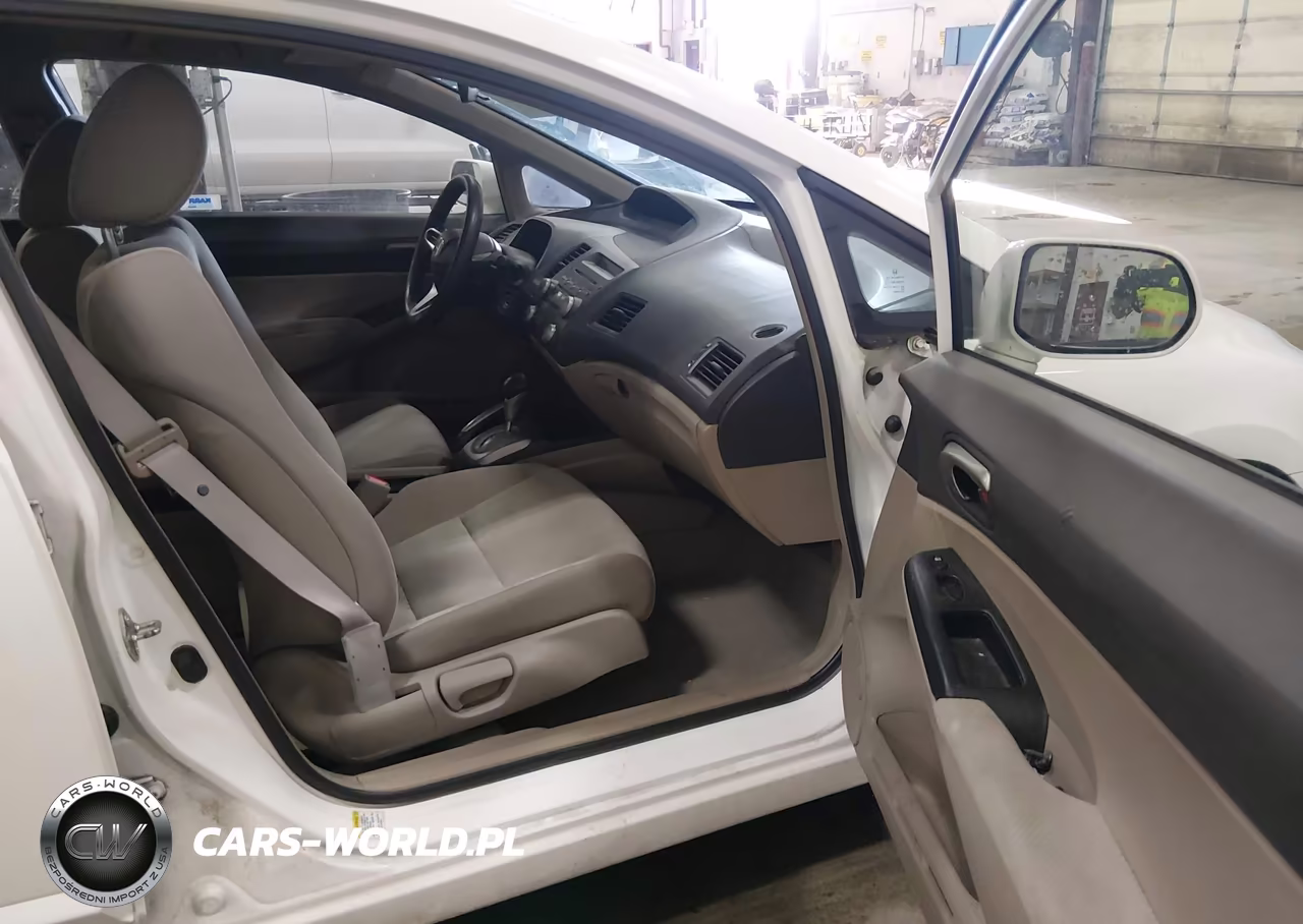 2009 Honda Civic Lx VIN:19XFA16519E040852 - 5