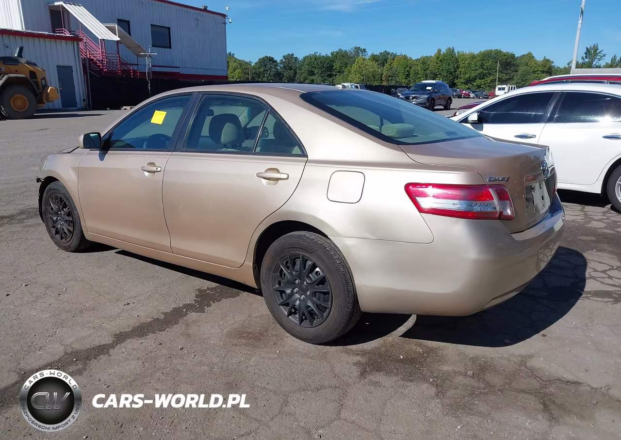 2010 Toyota Camry Base VIN:4T1BF3EK6AU014820 - 3