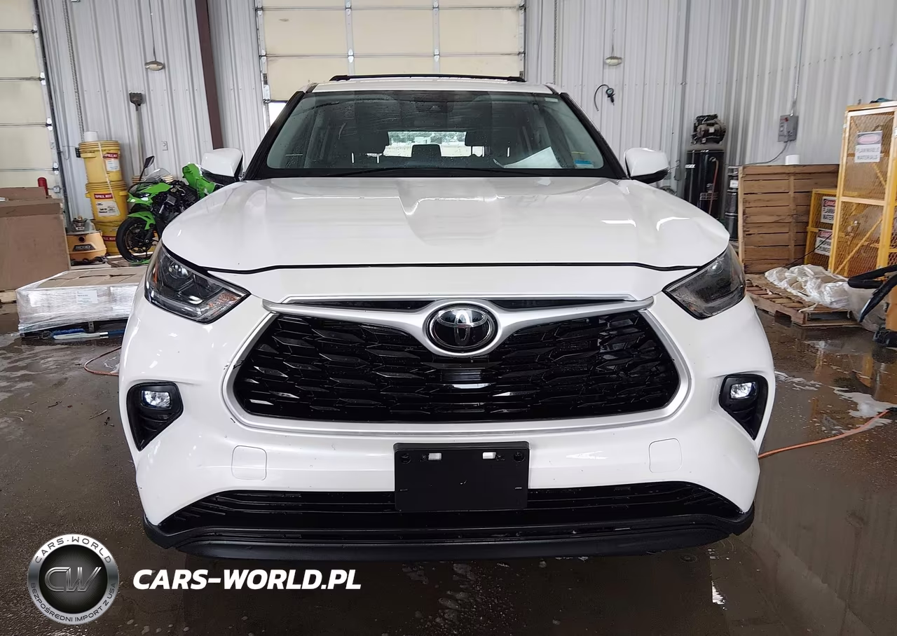 2021 Toyota Highlander Le VIN:5TDBZRBH4MS536152 - 12