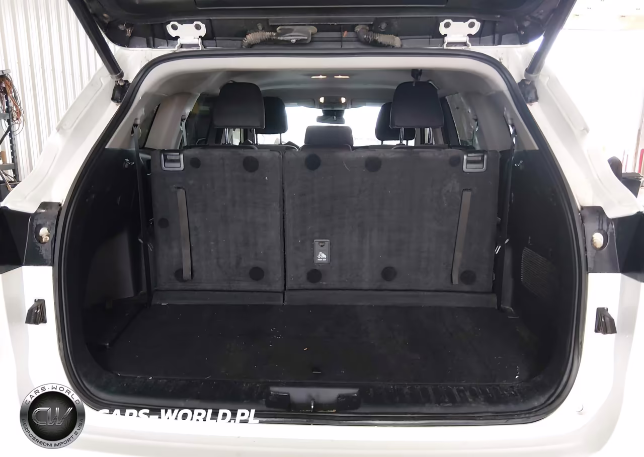 2021 Toyota Highlander Le VIN:5TDBZRBH4MS536152 - 16