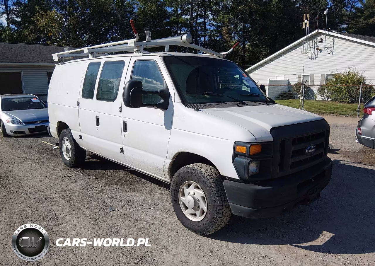 2009 Ford Econoline Commercial-Recreational