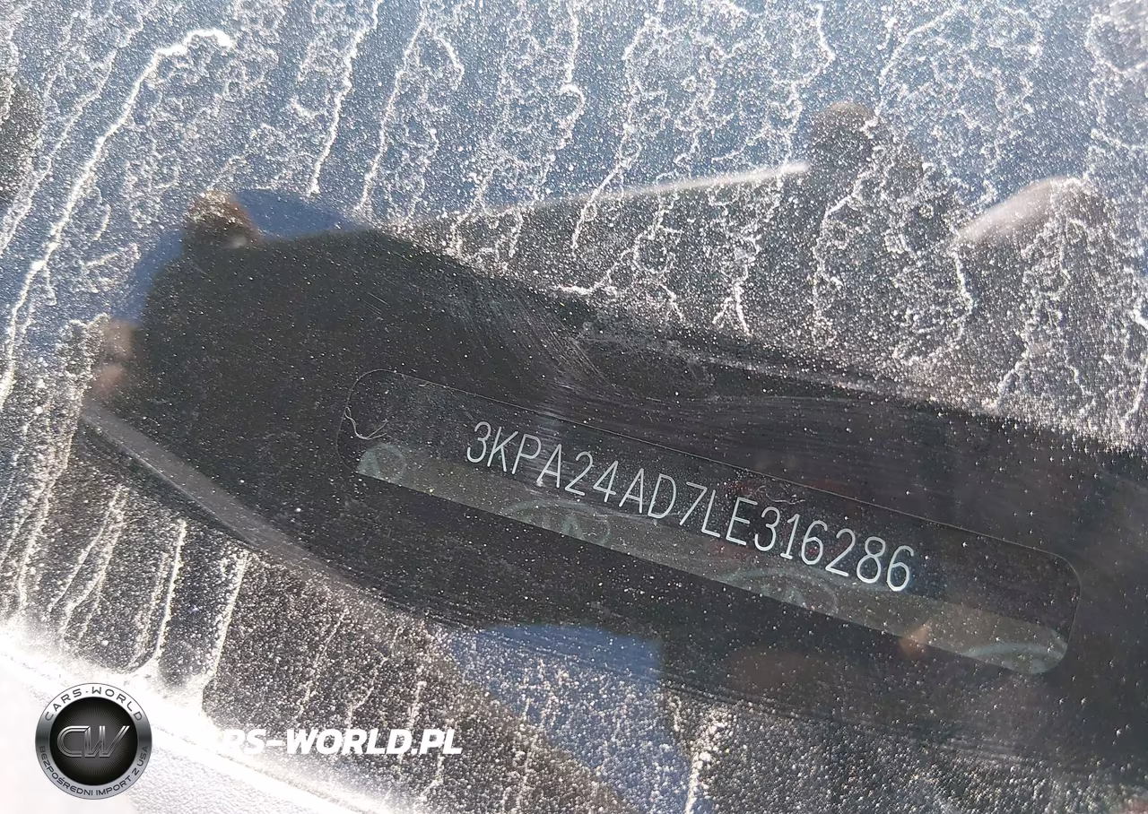 2020 Kia Rio S VIN:3KPA24AD7LE316286 - 17
