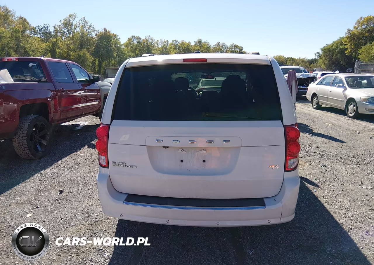 2014 Dodge Grand Caravan R-T VIN:2C4RDGEG7ER335859 - 16