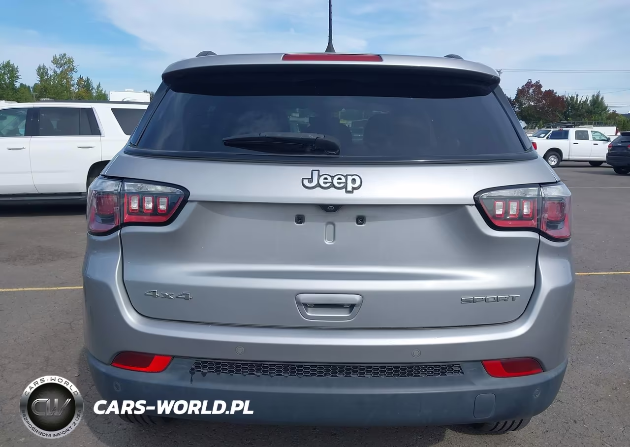 2018 Jeep Compass Sport 4X4 VIN:3C4NJDAB7JT392294 - 16