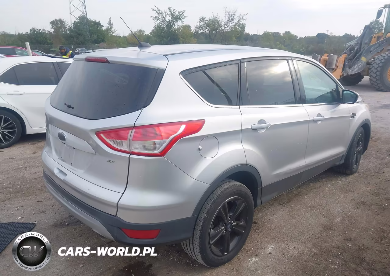 2015 Ford Escape Se VIN:1FMCU0G72FUB80065 - 4