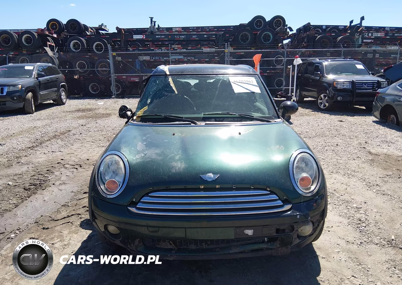 2009 Mini Cooper Clubman VIN:WMWML33599TX33383 - 13