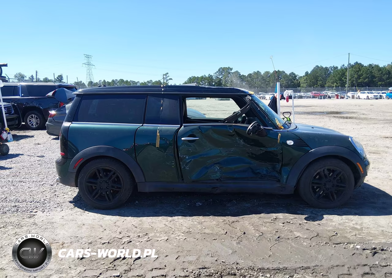 2009 Mini Cooper Clubman VIN:WMWML33599TX33383 - 14