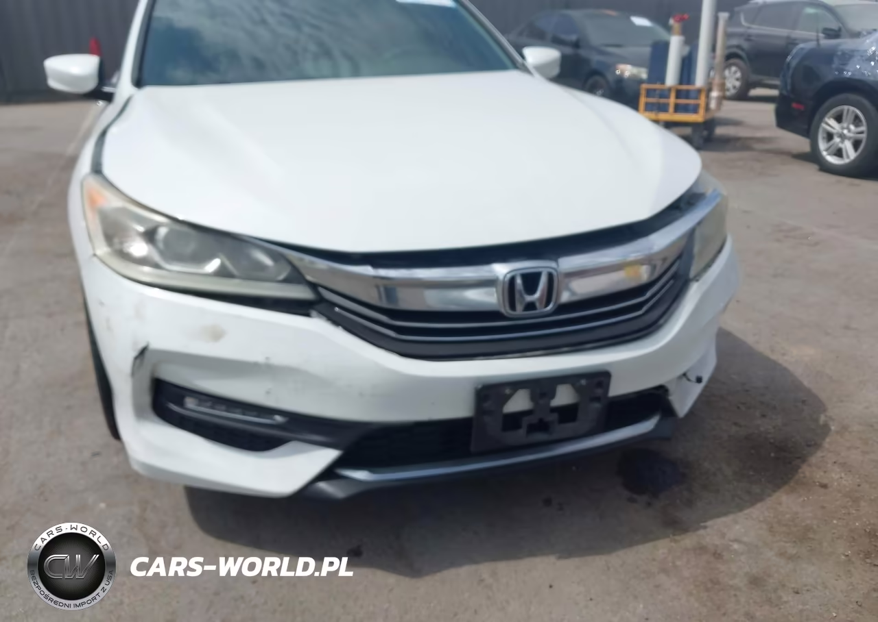 2017 Honda Accord Sport VIN:1HGCR2F59HA112059 - 6