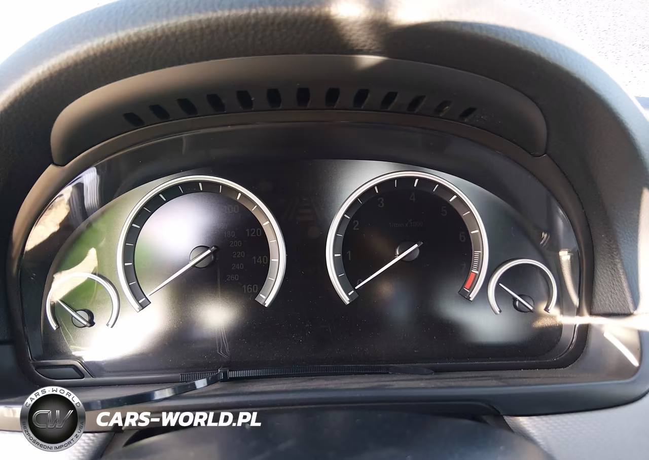 2013 BMW 5 Series 550I VIN:WBAFR9C56DDX81114 - 7