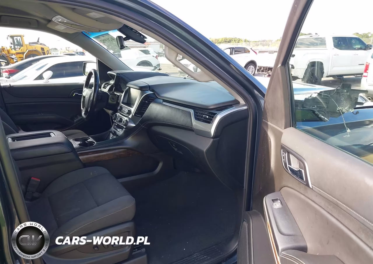 2020 Chevrolet Suburban 2Wd Ls VIN:1GNSCGKC0LR303819 - 5