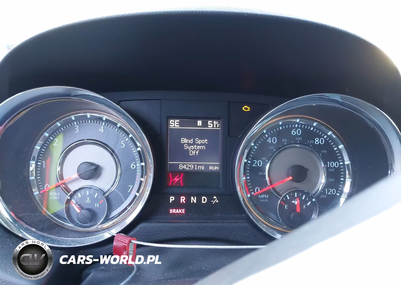 2011 Chrysler Town & Country Touring-L VIN:2A4RR8DG6BR760164 - 7