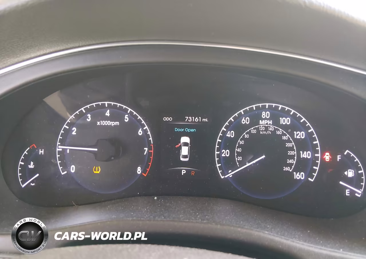 2014 Hyundai Genesis 3.8 VIN:KMHGC4DD2EU263581 - 7
