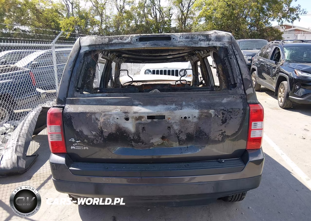 2016 Jeep Patriot Sport VIN:1C4NJRBB6GD691446 - 15