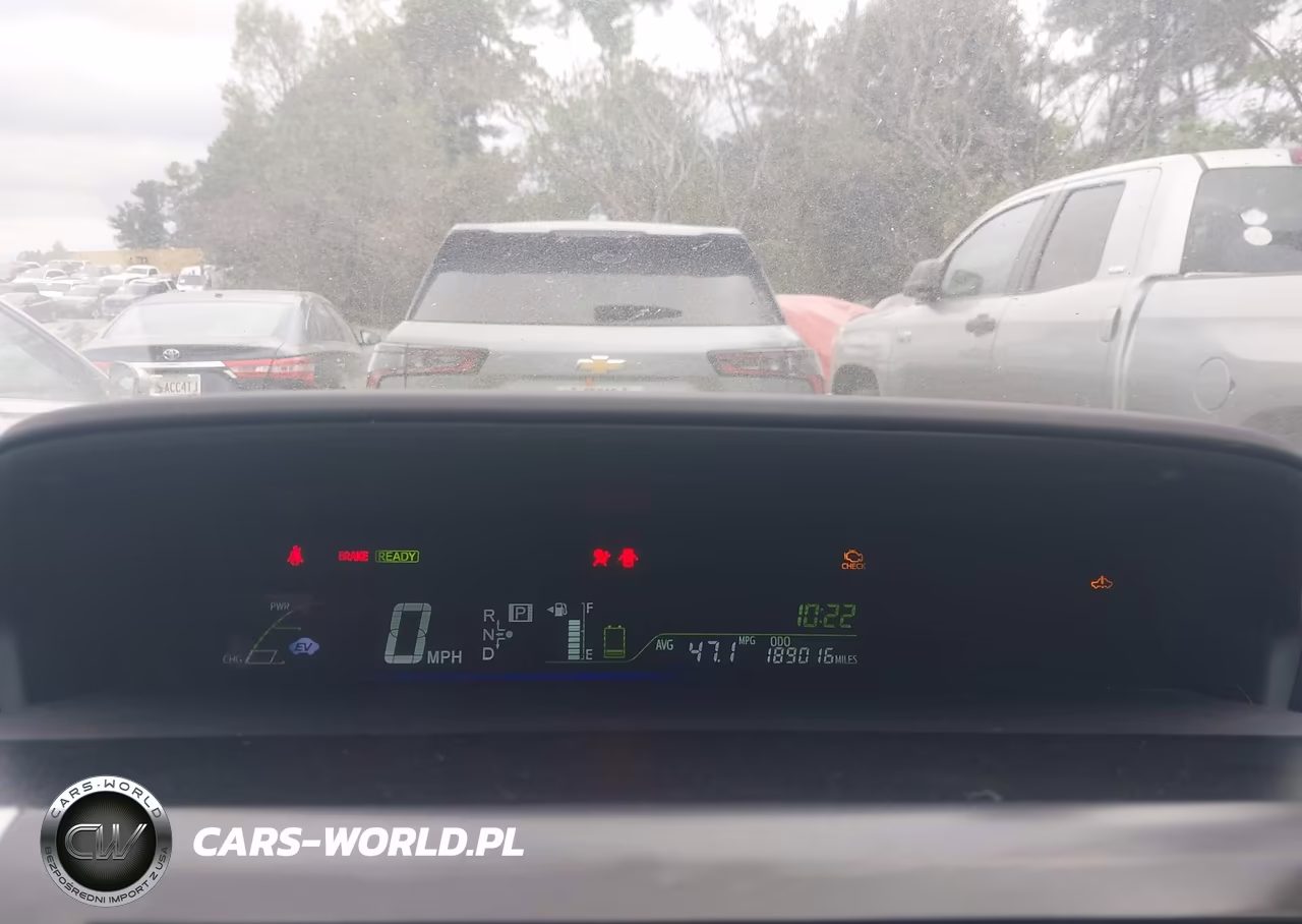 2012 Toyota Prius V Two VIN:JTDZN3EU9C3111333 - 7