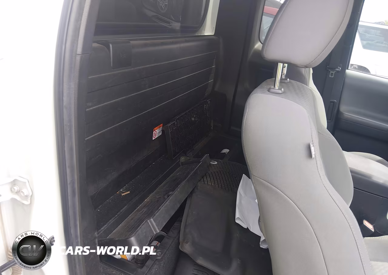 2023 Toyota Tacoma Sr VIN:3TYSX5EN5PT018107 - 8