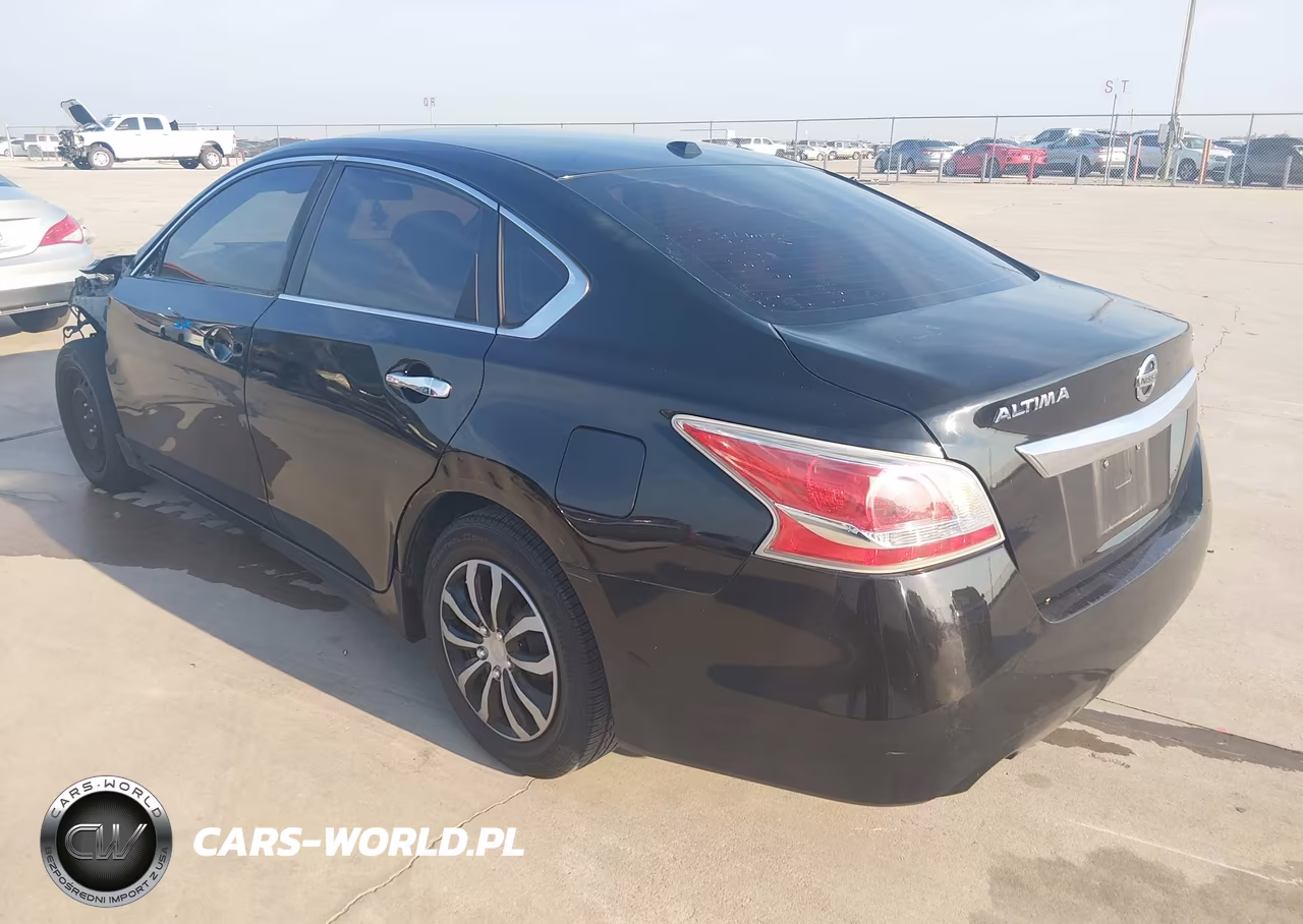 2015 Nissan Altima 2.5 S VIN:1N4AL3AP8FC164814 - 3