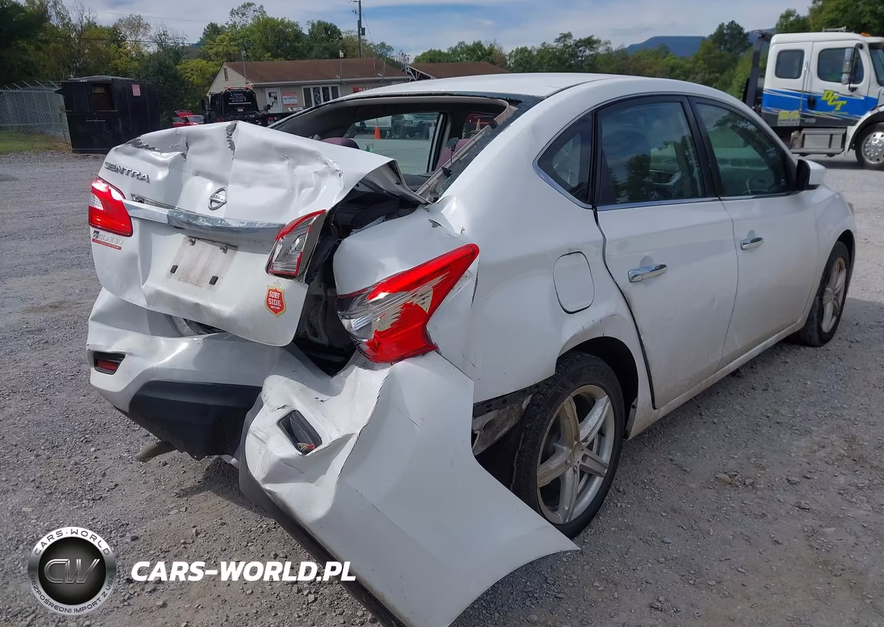2018 Nissan Sentra S VIN:3N1AB7AP7JY286958 - 13