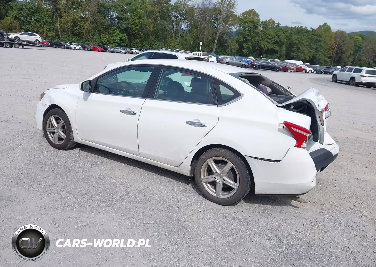 2018 Nissan Sentra S VIN:3N1AB7AP7JY286958 - 3
