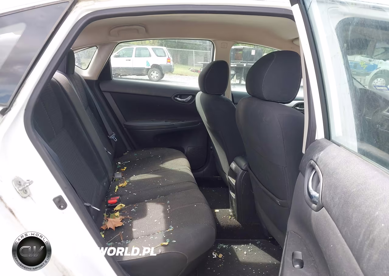 2018 Nissan Sentra S VIN:3N1AB7AP7JY286958 - 8