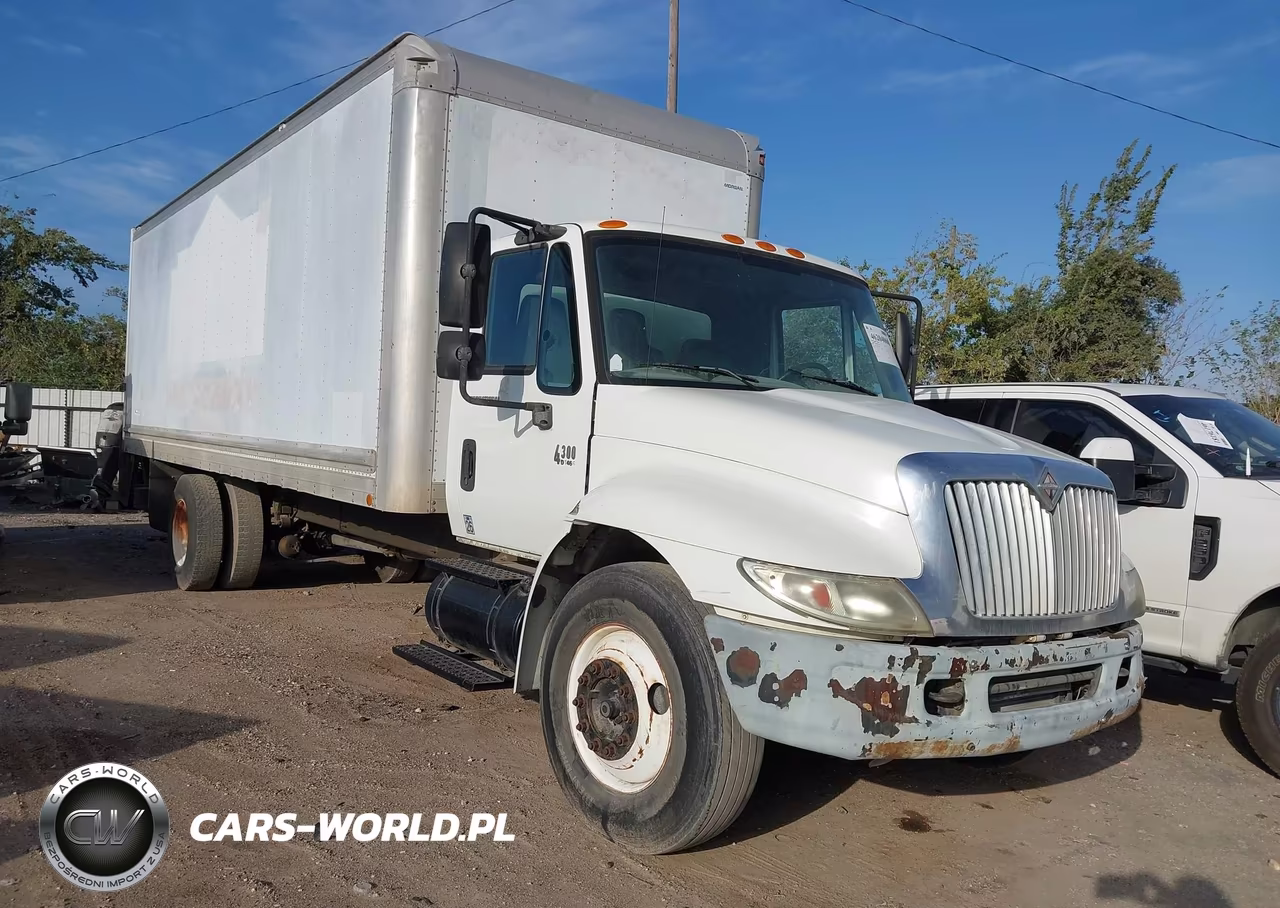 2003 International 4000 4300 VIN:1HTMMAAL13H588813 - 1