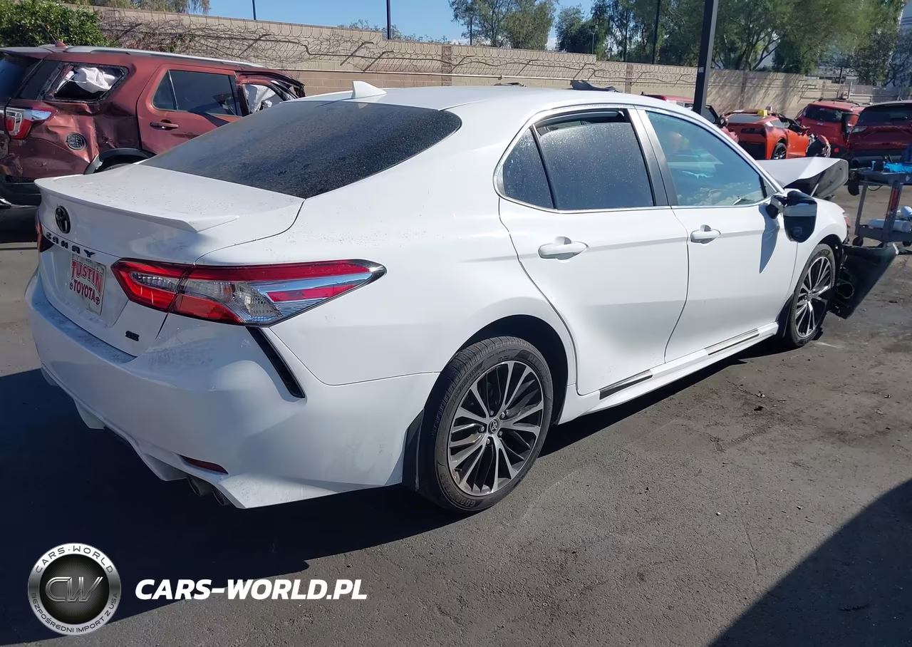 2020 Toyota Camry Se VIN:4T1M11AK0LU956396 - 4