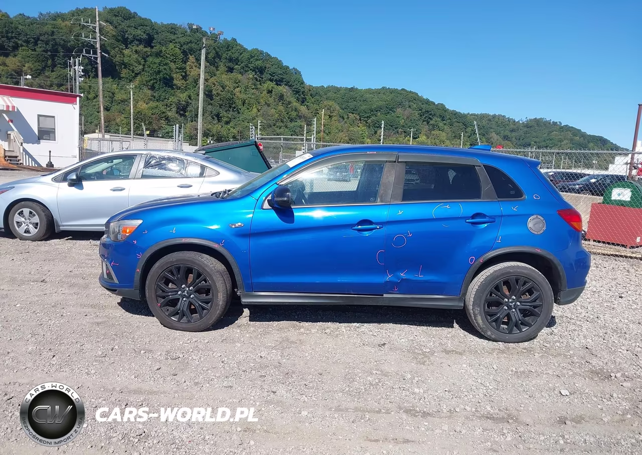 2018 Mitsubishi Outlander Sport 2.0 Le VIN:JA4AR3AUXJU010973 - 14