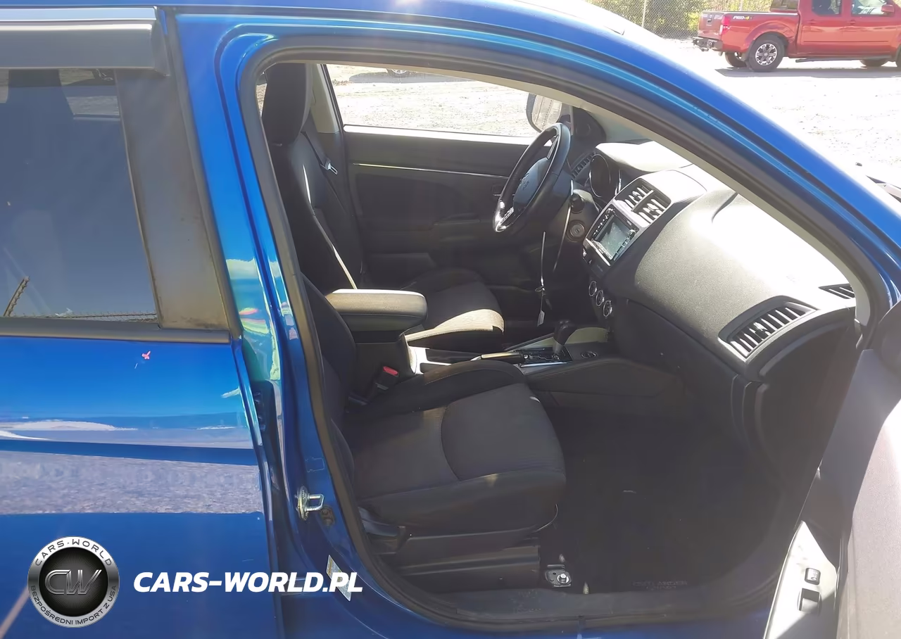 2018 Mitsubishi Outlander Sport 2.0 Le VIN:JA4AR3AUXJU010973 - 5