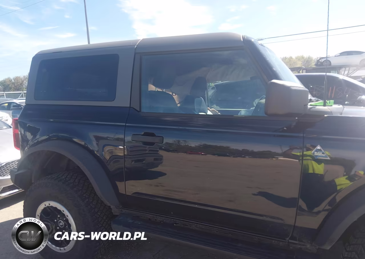 2021 Ford Bronco Black Diamond VIN:1FMDE5CP2MLA67630 - 13