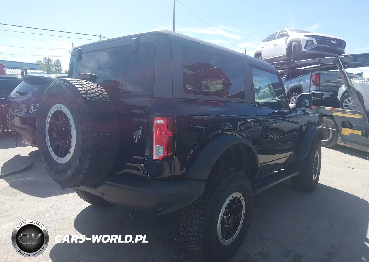 2021 Ford Bronco Black Diamond VIN:1FMDE5CP2MLA67630 - 4