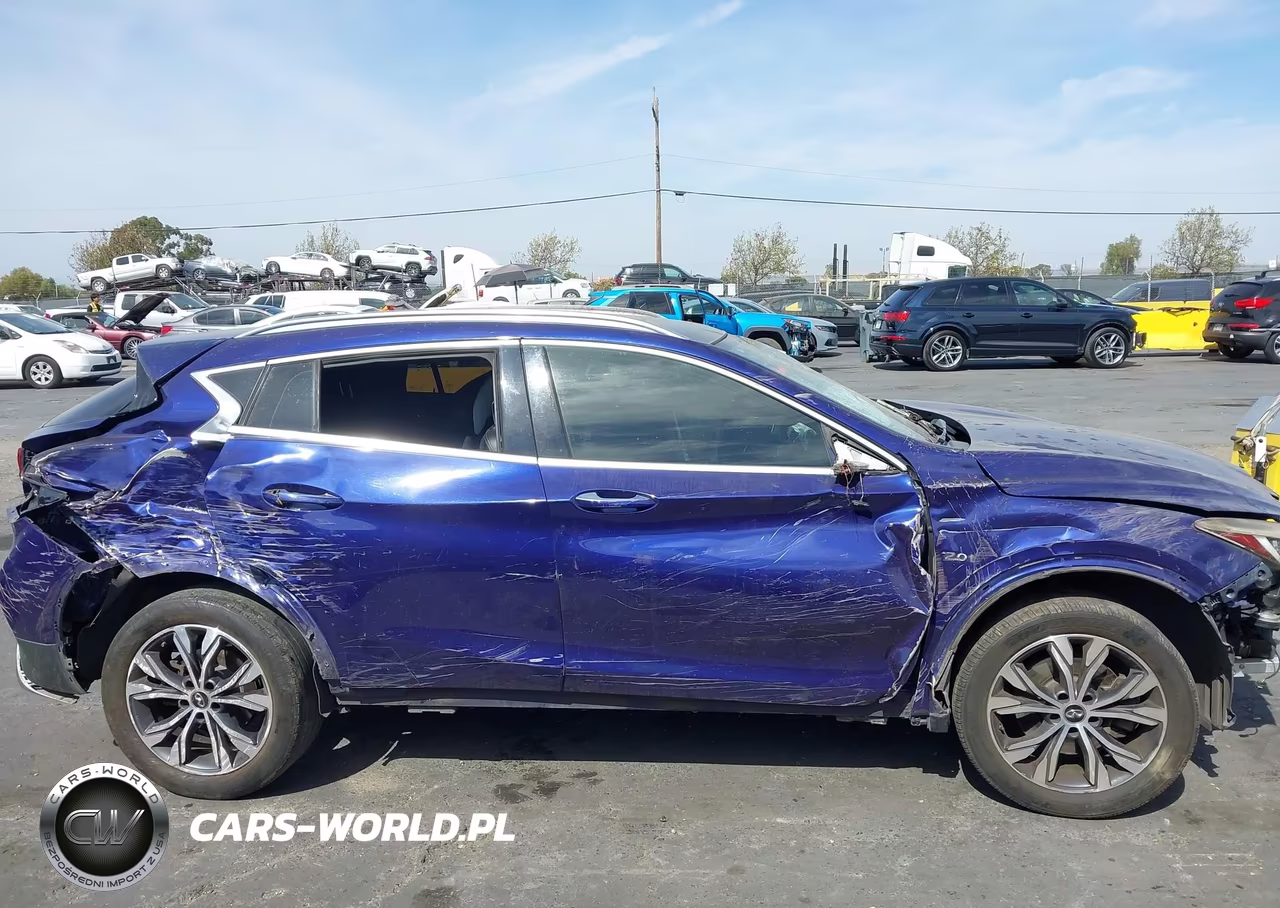 2017 Infiniti Qx30 Premium VIN:SJKCH5CR1HA022363 - 13