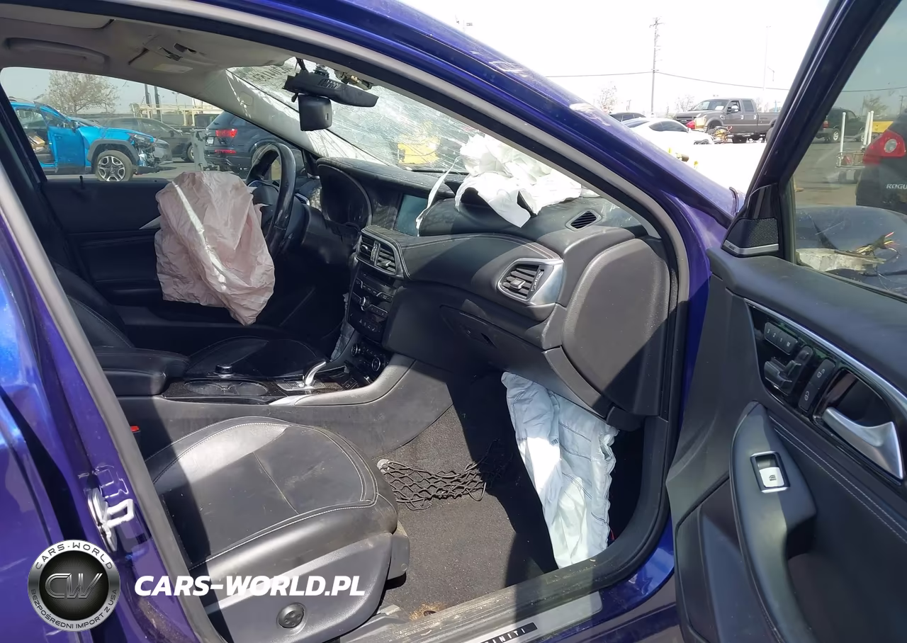 2017 Infiniti Qx30 Premium VIN:SJKCH5CR1HA022363 - 5