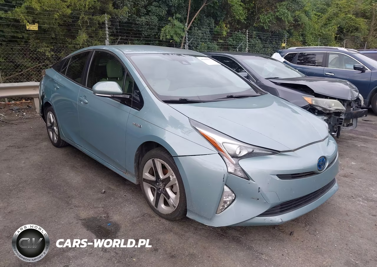 2016 Toyota Prius Three Touring