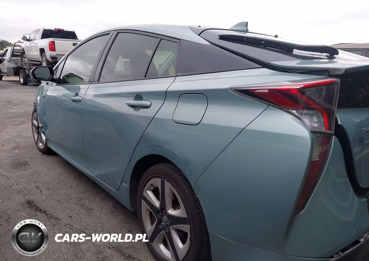 2016 Toyota Prius Three Touring VIN:JTDKARFU3G3512414 - 14