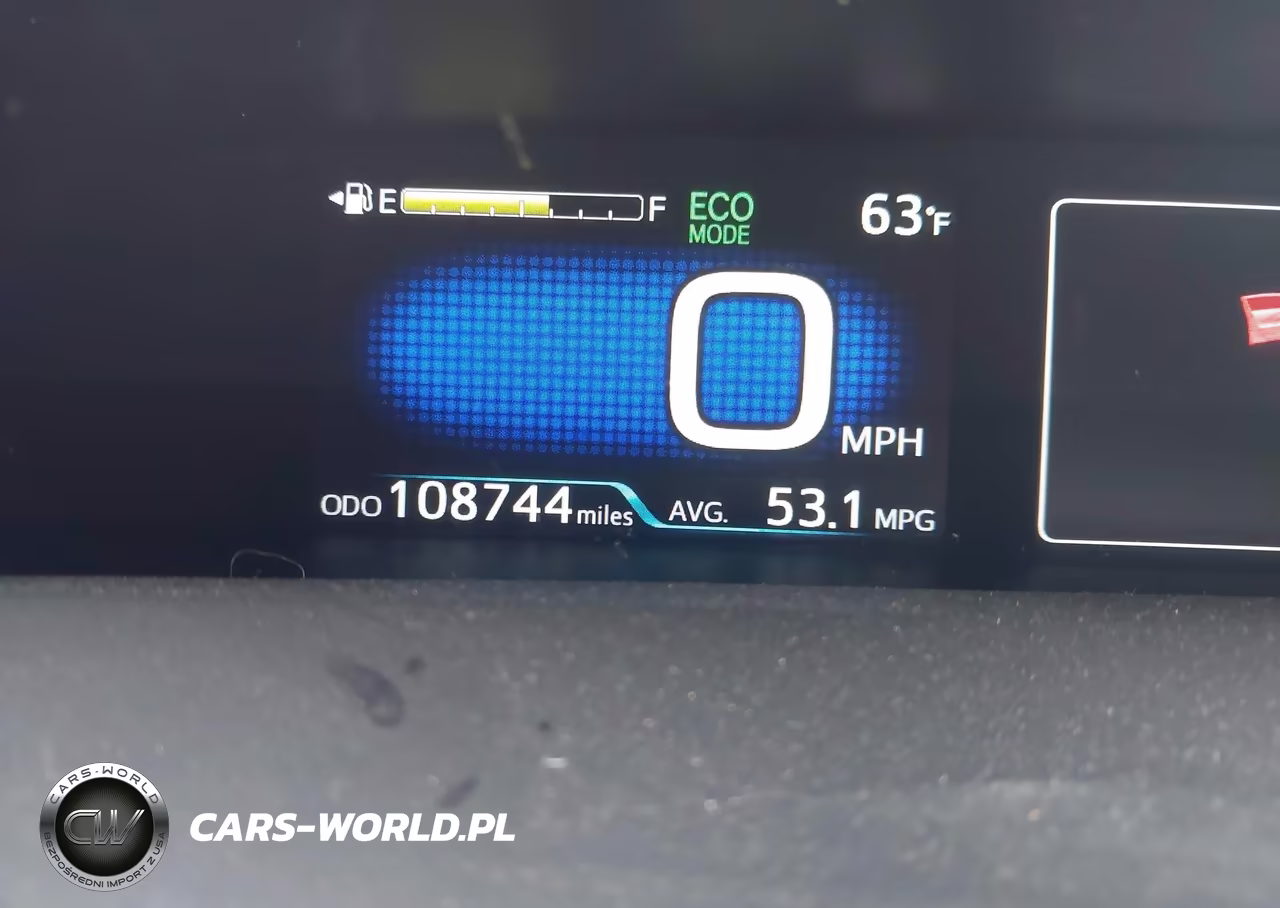 2016 Toyota Prius Three Touring VIN:JTDKARFU3G3512414 - 15